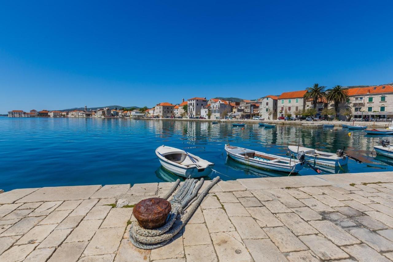 Seafront Apartments Karlo Kastela Dış mekan fotoğraf
