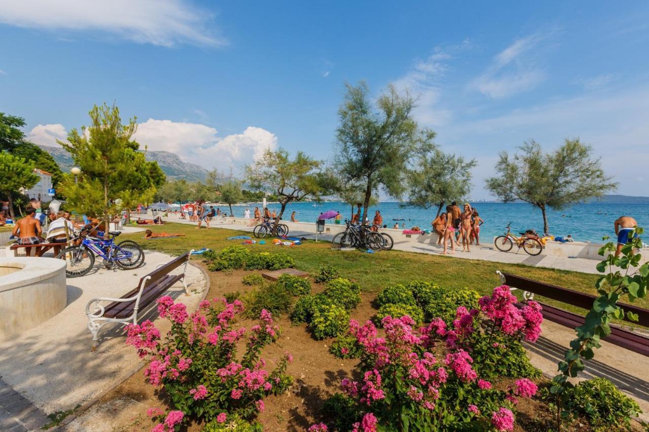 Seafront Apartments Karlo Kastela Dış mekan fotoğraf